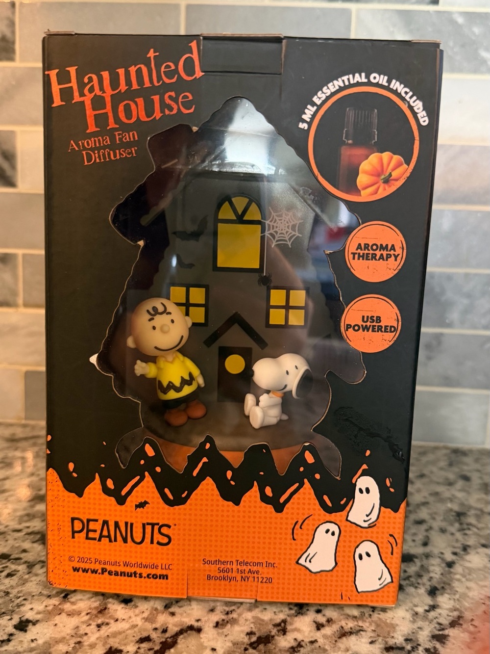 Peanuts Haunted House Aroma Fan Diffuser NIB